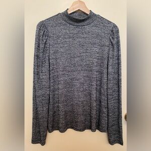 Gap brand long sleeve black marked mock neck pullover shirt. Women size large